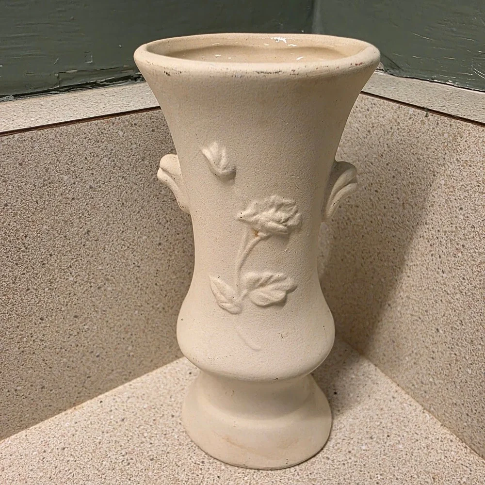 UC CTI Japan Stoneware Bud Vase 4.5